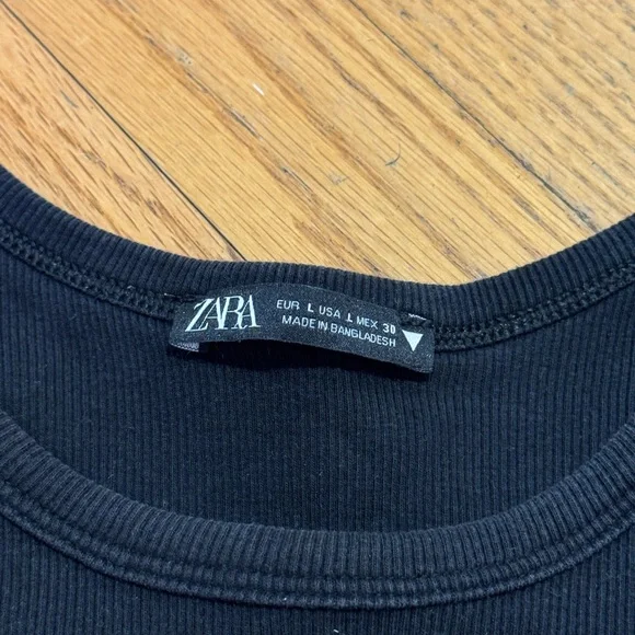 Zara Black Ribbed Crop Top - Picture 2 of 2